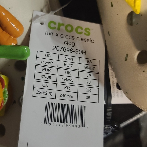 W7 Crocs Ranch Collaboration - Picture 3 of 5